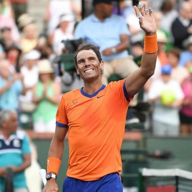 米兰入口 -奥尔良鹈鹕对雷霆