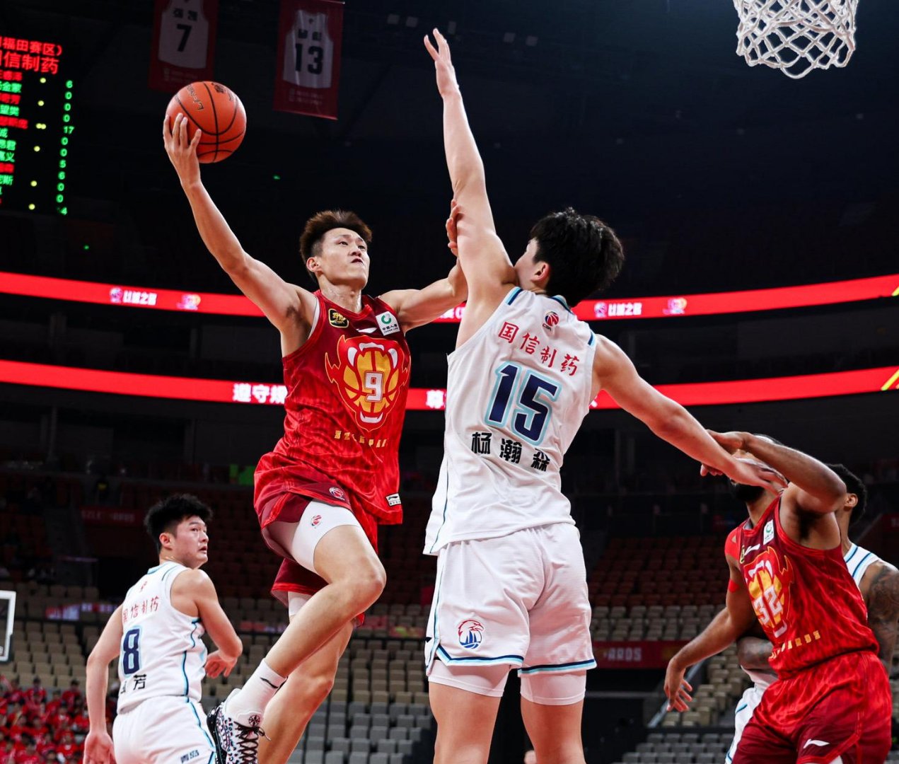 米兰入口 -今晚体能课后，罗马扳平良机备战CBA常规赛，气氛紧张，球队文化再被提及的简单介绍