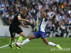 昨天葡国民与波尔图比赛腰斩