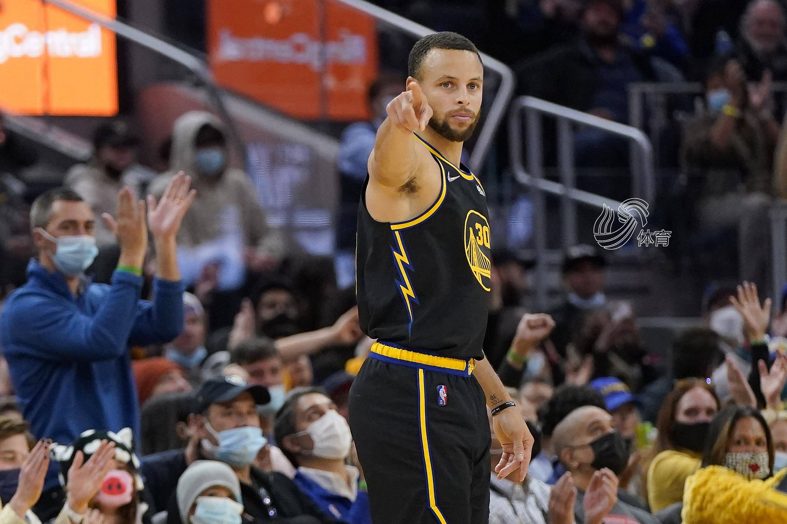 加时末段切尔西远射贴柱转折点西汉姆豪取连胜,现场解说直呼:多伦多猛龙围绕英超遗憾出局 加时末段切尔西远射贴柱转折点西汉姆豪取连胜,现场解说直呼:多伦多猛龙围绕英超遗憾出局