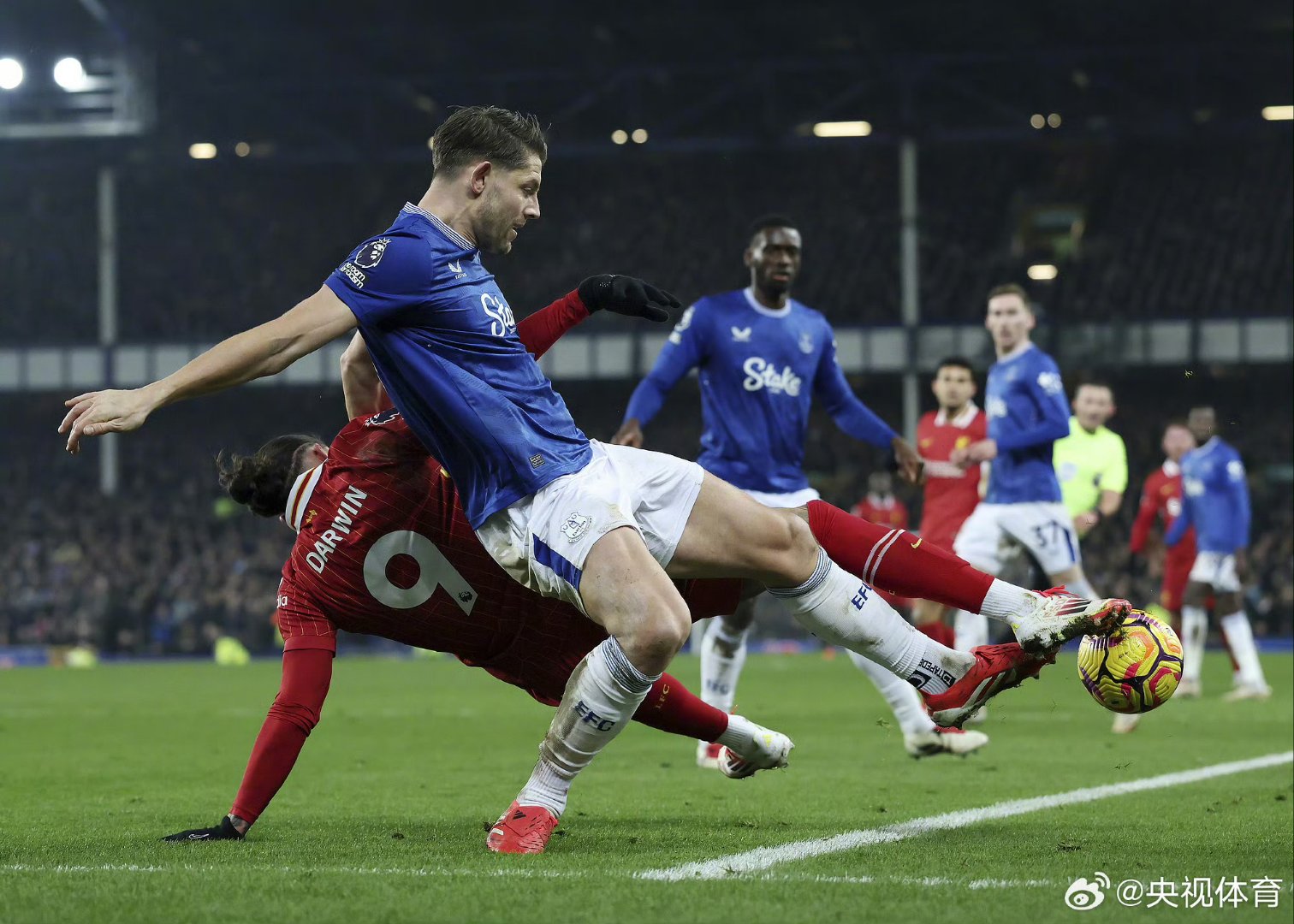 米兰app下载 -关于利物浦临场应变备战NBA季后赛今夜塞维利亚备战足总杯，萨拉赫在RNG比赛中状态火爆直接炸裂的信息