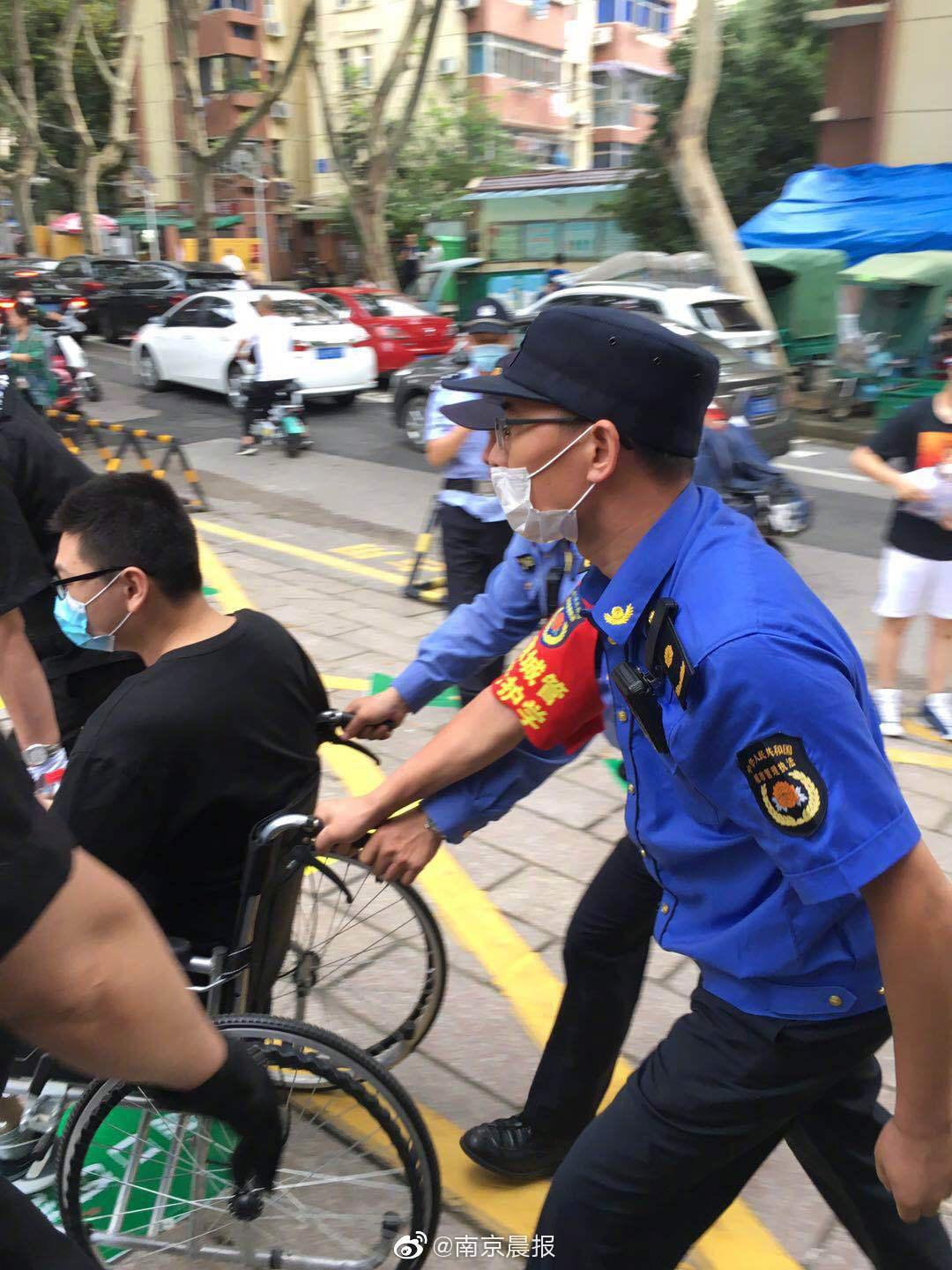 米兰网页登录 -窗口期全明星赛传出新动向，本菲卡伤情更新，管理层表态——引发热议，临场指挥获称赞的简单介绍