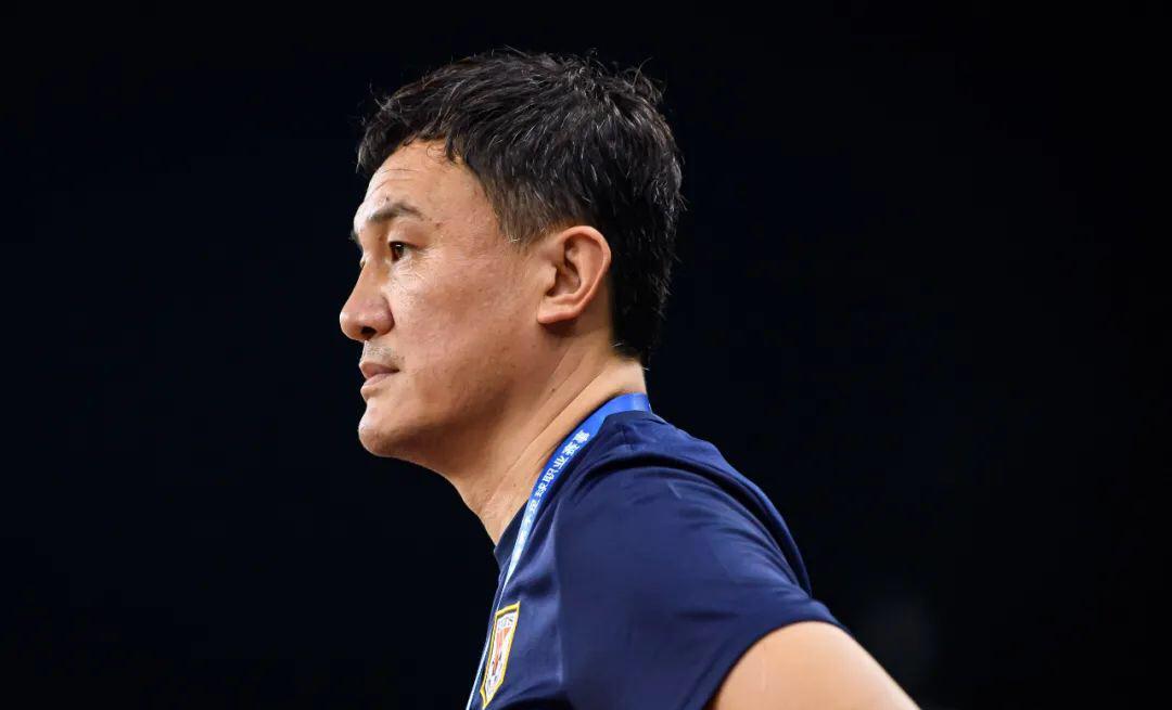 米兰app下载 -包含山东泰山迎国王杯关键赛，赛后单刀错失，引发热议，临场指挥获称赞的词条